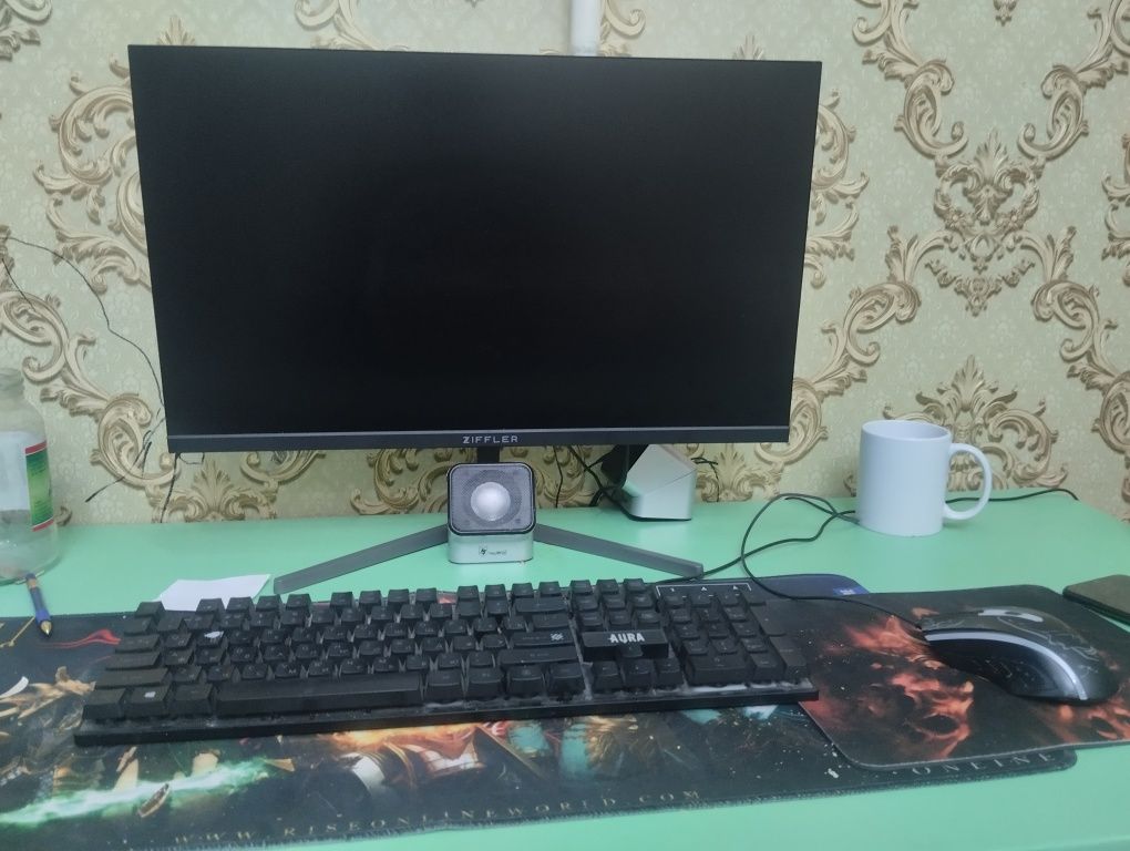 Kompyuter sotiladi