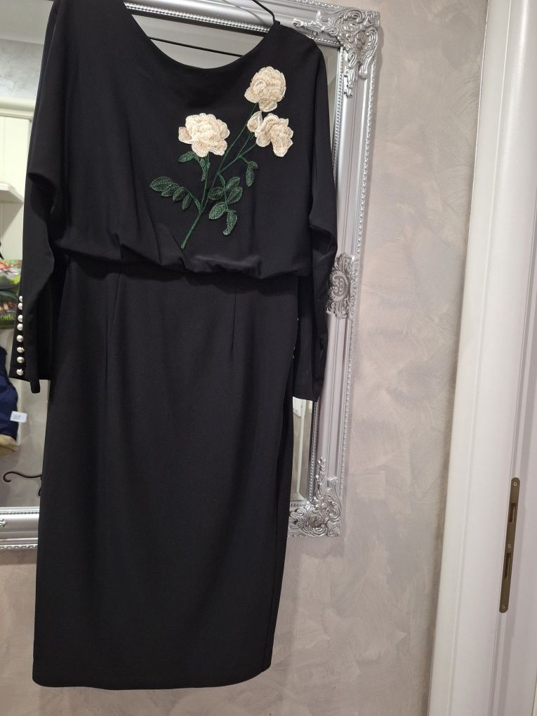 Rochie eleganta,neagra