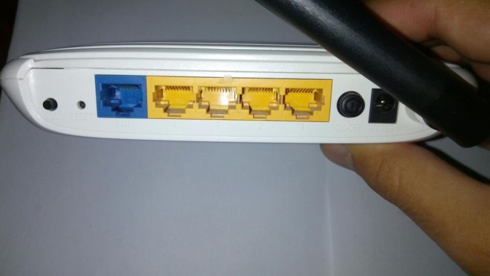 Router wireless TPLink TL-WR740N 150MBps