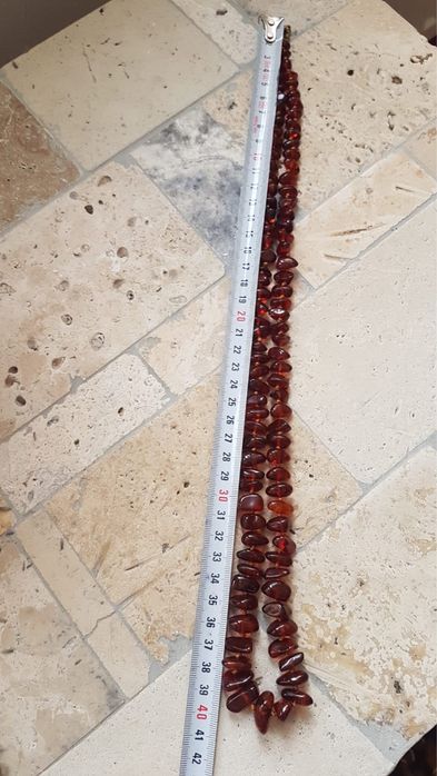 Margele chihlimbar