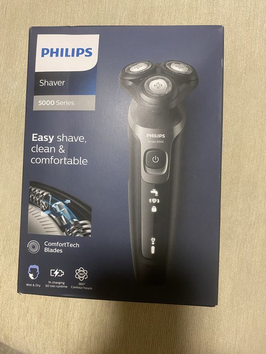 Aparaul de ras electric philips series 5000
