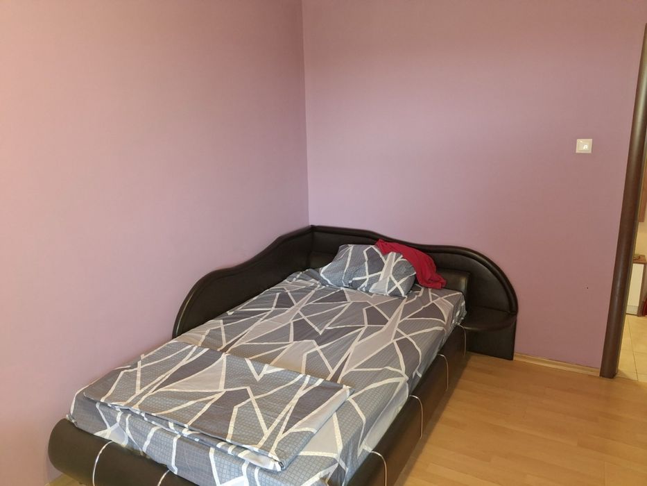 Спешно секция и легло в отлично състояние