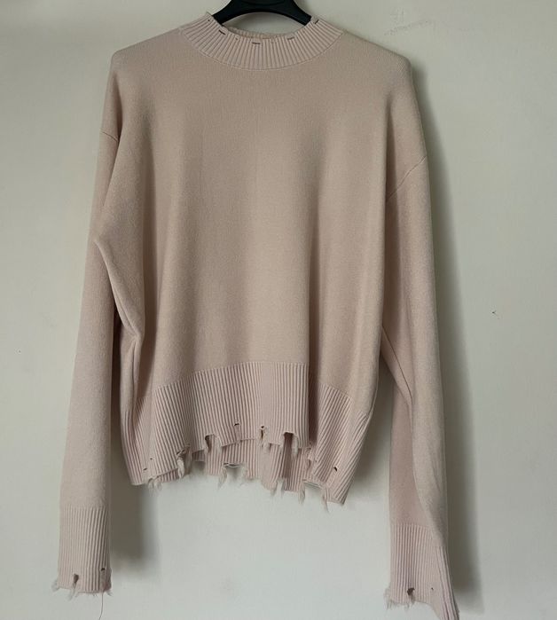 Pulover beije cu detalii noi cu eticheta