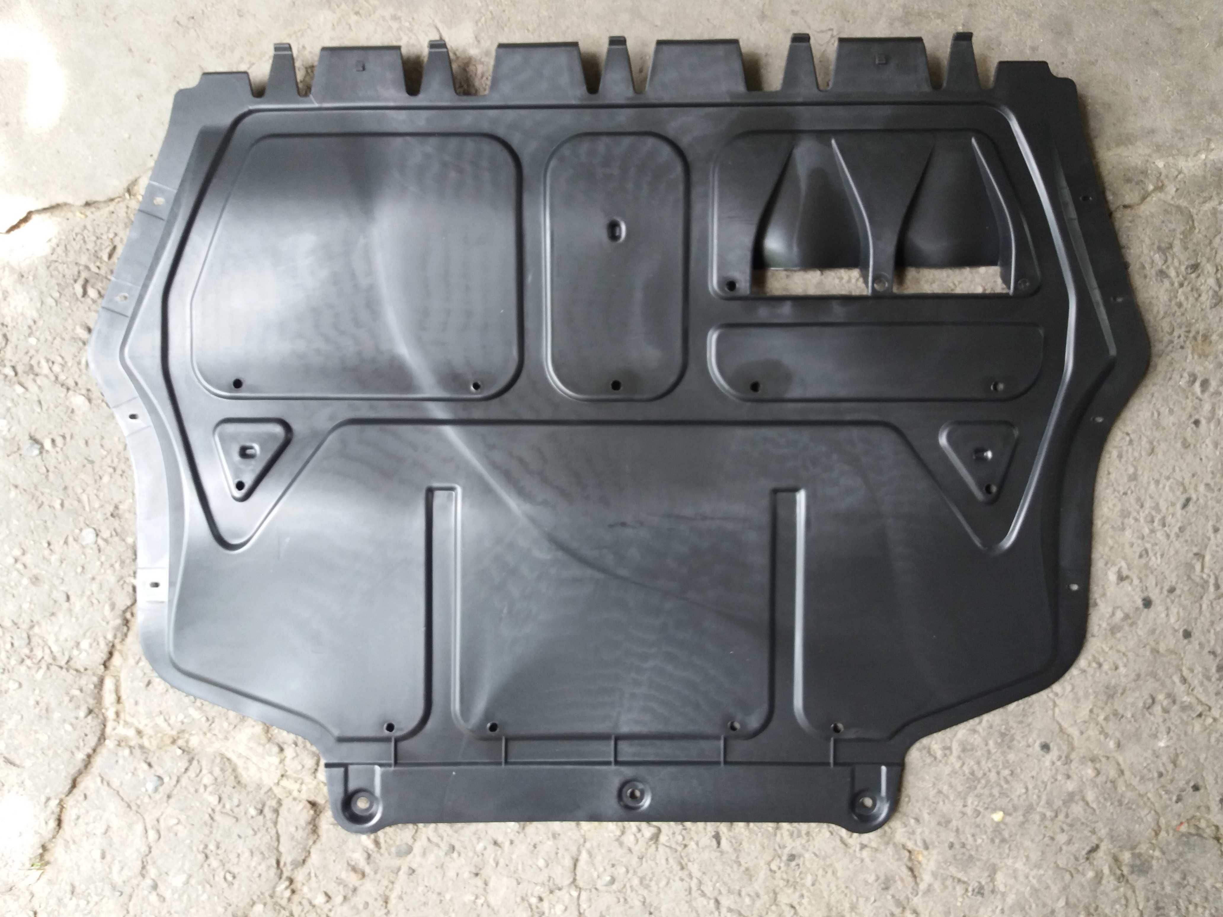 Защита (пыльник) двигателя для VW Golf 5, 6. Skoda Octavia, Audi A3