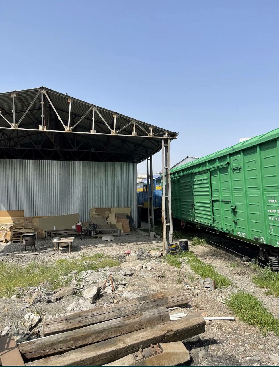 Продаётся 5 000 м². производственная база.