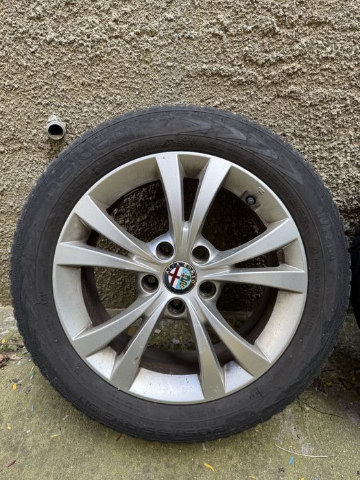 4 Jante originale Alfa Romeo R 16 + cauciucuri iarna Nokian
