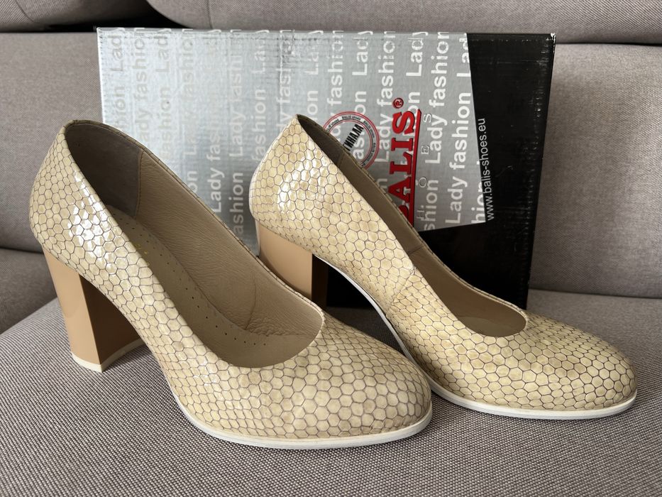 Елегантни обувки на ток - НОВИ