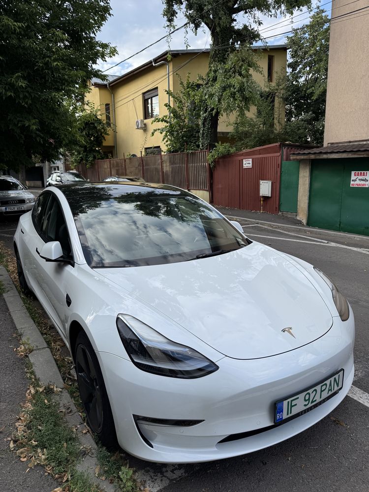 Tesla model 3 Dual Motor Long Range