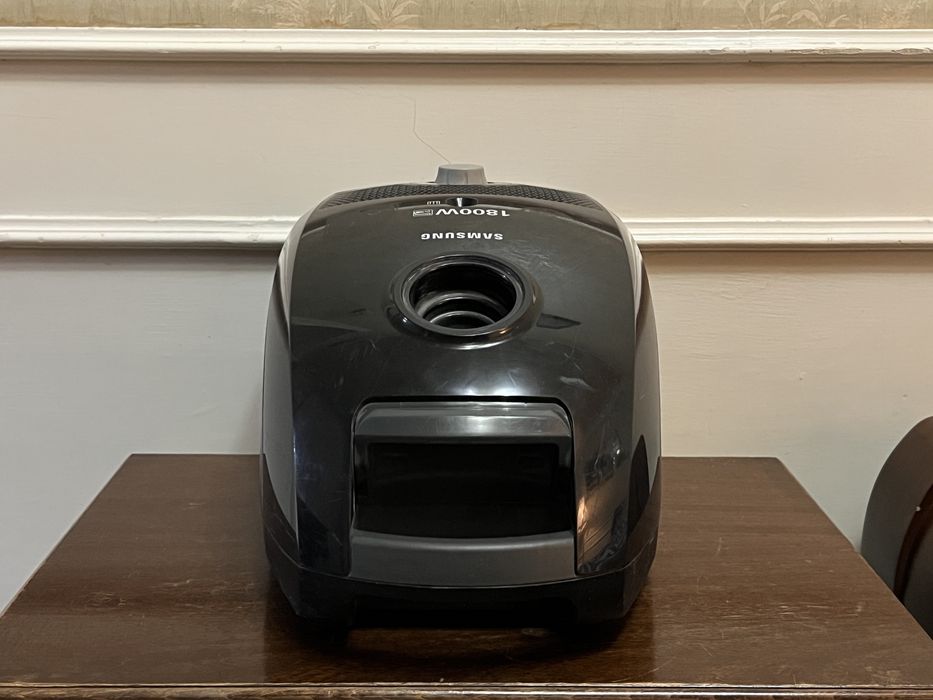 Пылесос Samsung SC5660