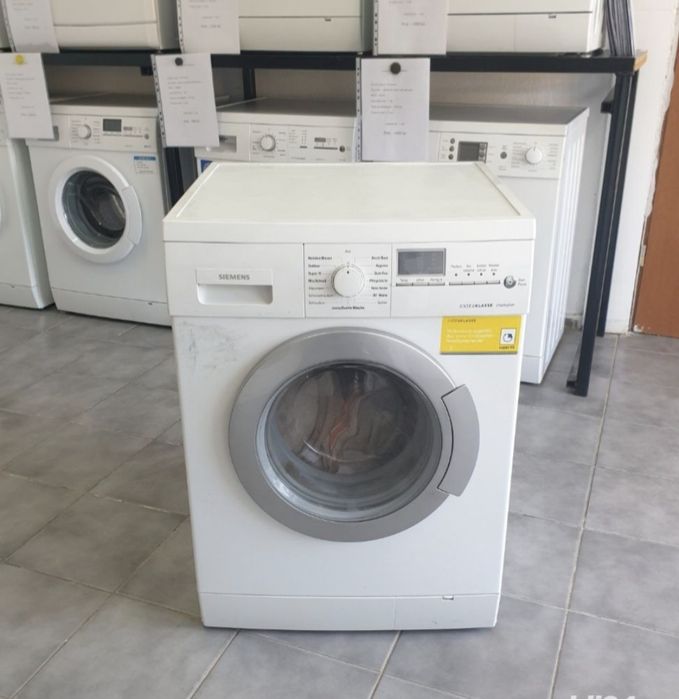 LICHIDARE DE STOC.  Masină de spălat rufe Siemens  wm 14E3842