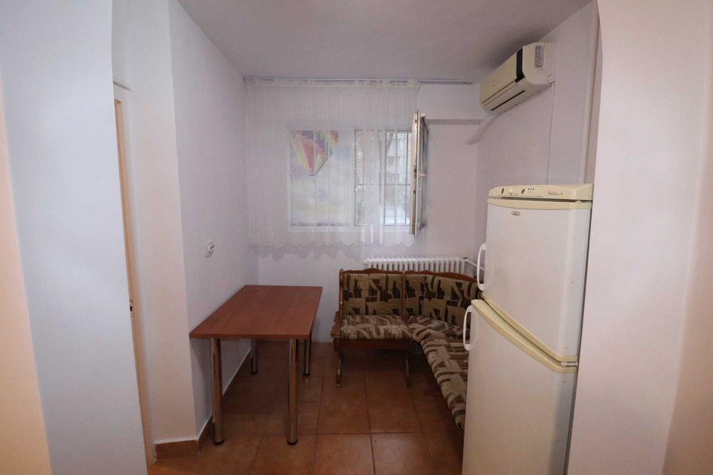 Garsoniera 32 mp, Titan, Str. C-tin Brâncuși, Bl. M13, Parter