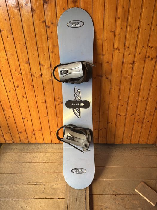 Placa snowboard Nidecker 145 cu legaturi Factory