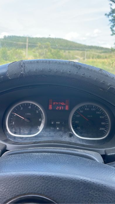 Vand Dacia Duster 4x4