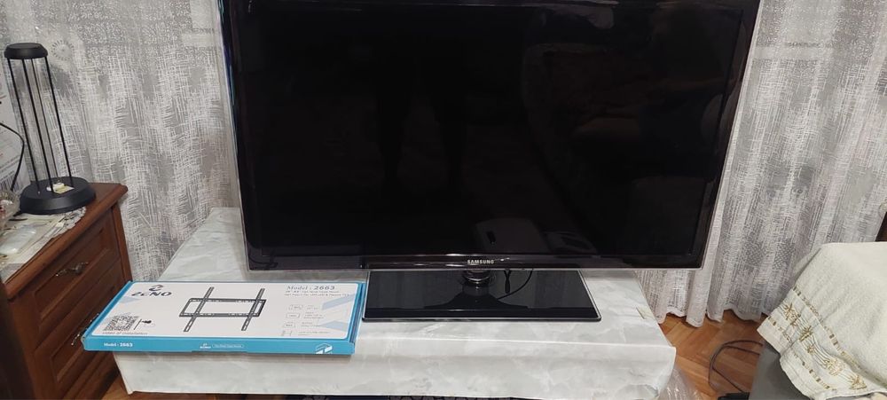 Продаётся LED-телевизор Samsung