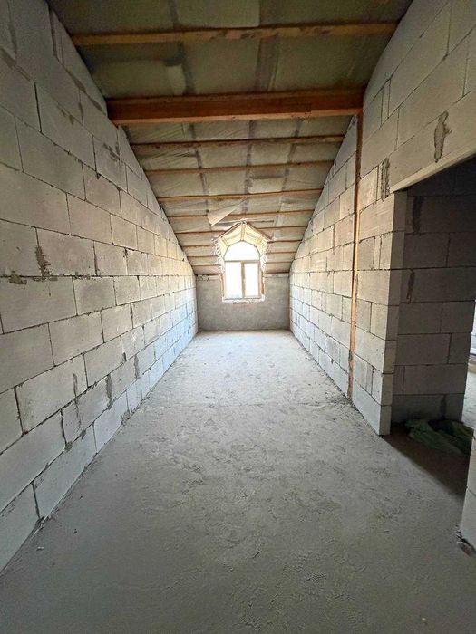 Продаётся 3х комн квартира на 8 этаже Ор-р Крытый рынок