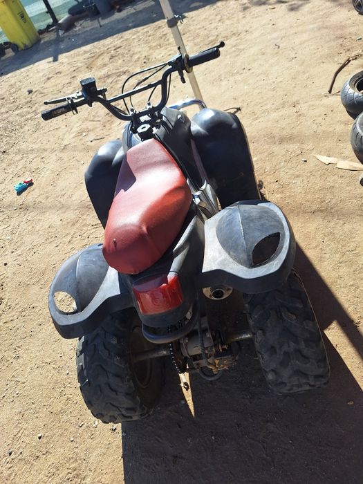 Vând scuter si atv