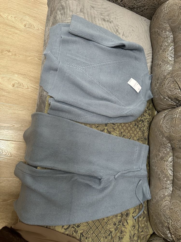 Продам одежду женскую 46-48 р