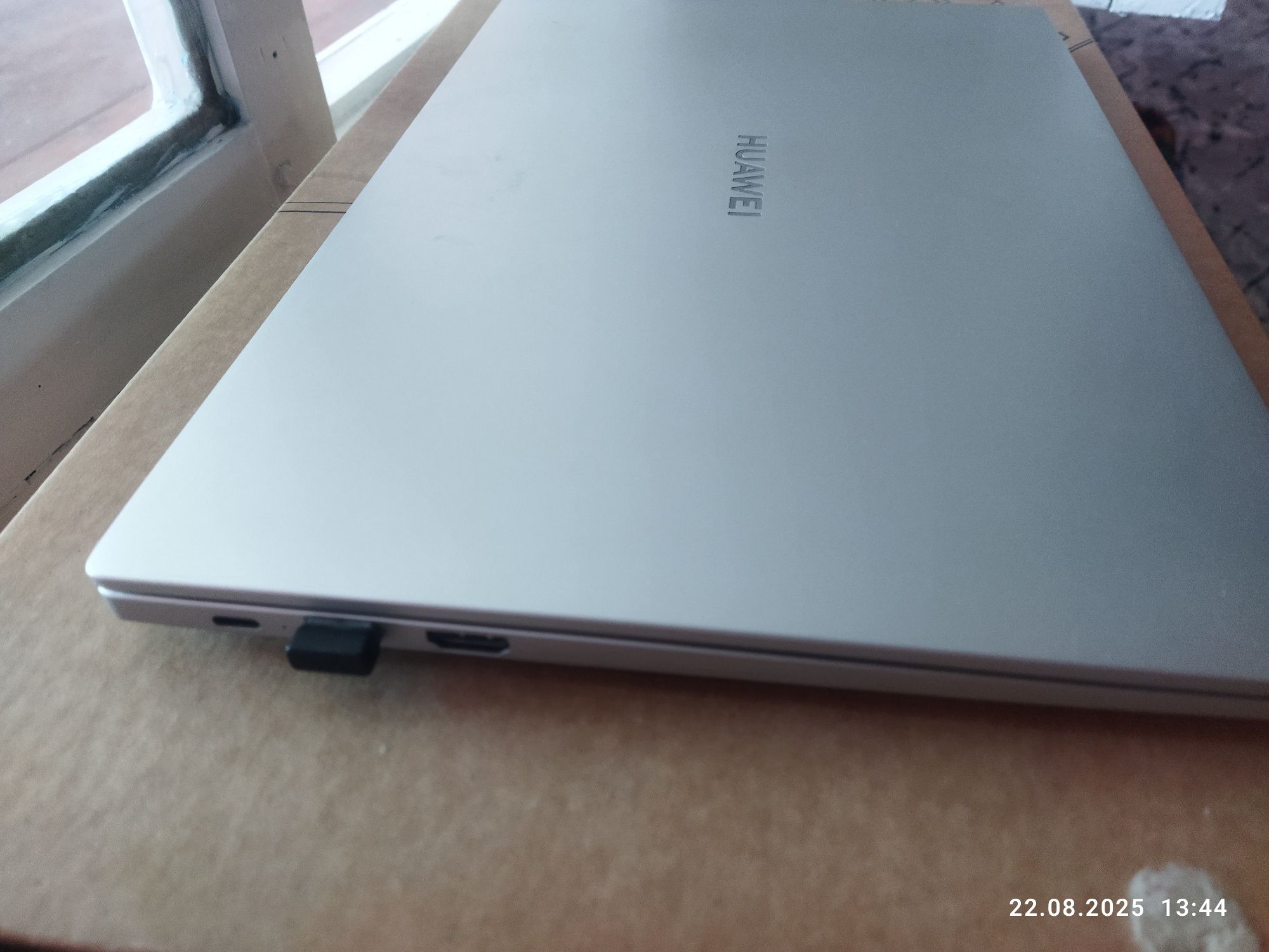 Notebook  i5   8/512