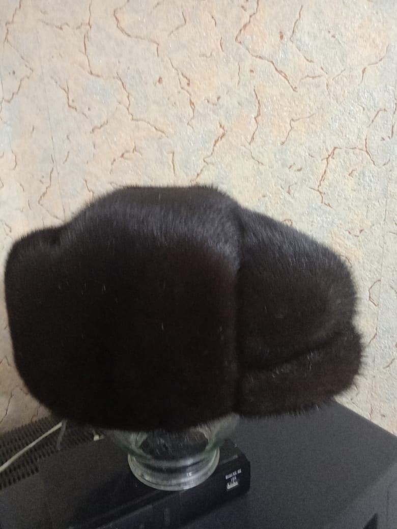 Продам норковые шапки