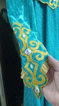 Платье казахский национальный
