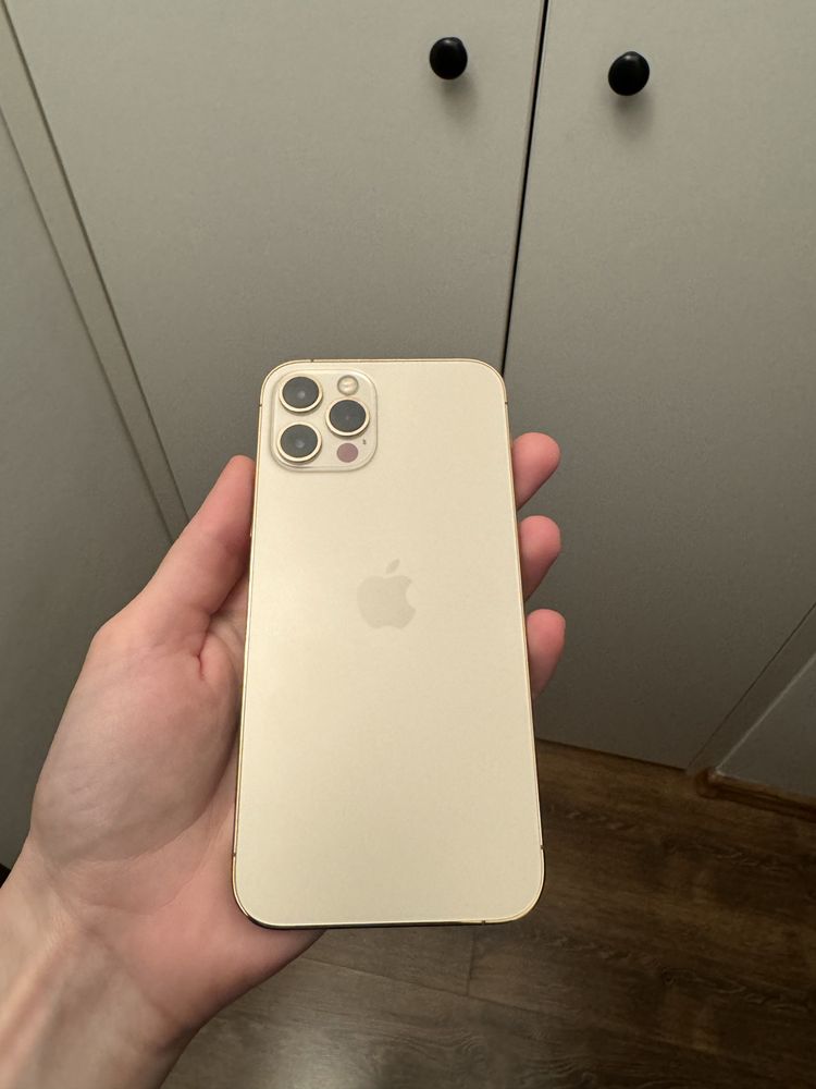 Iphone 12 pro gold 256 impecabil