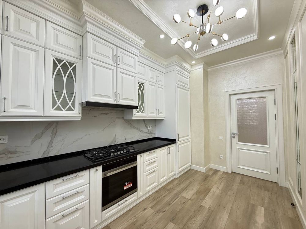 ПРОДАЕТСЯ 4/4/8 НОВОСТРОЙКА ЖК Parisien Golden House