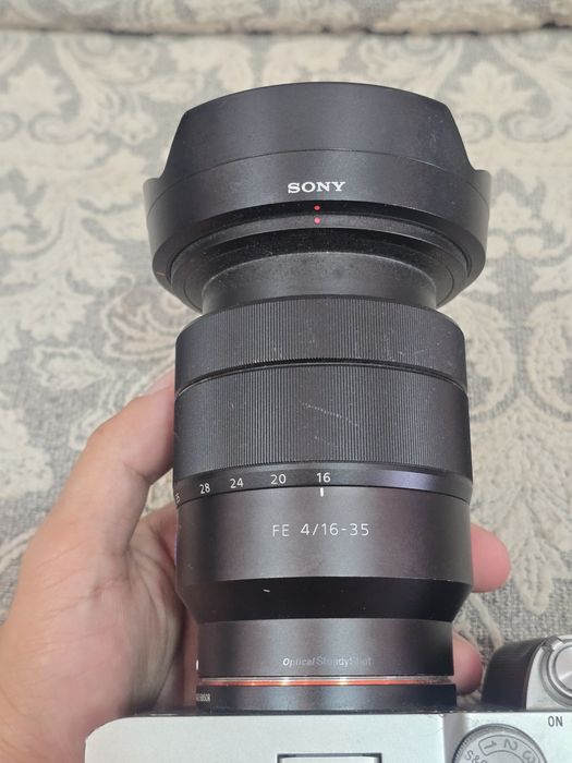 Объектив sony 16-35 f4