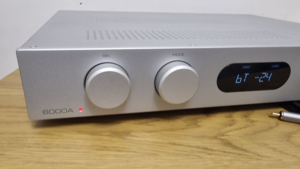 Audiolab 6000 A cu dac ess sabre 9018