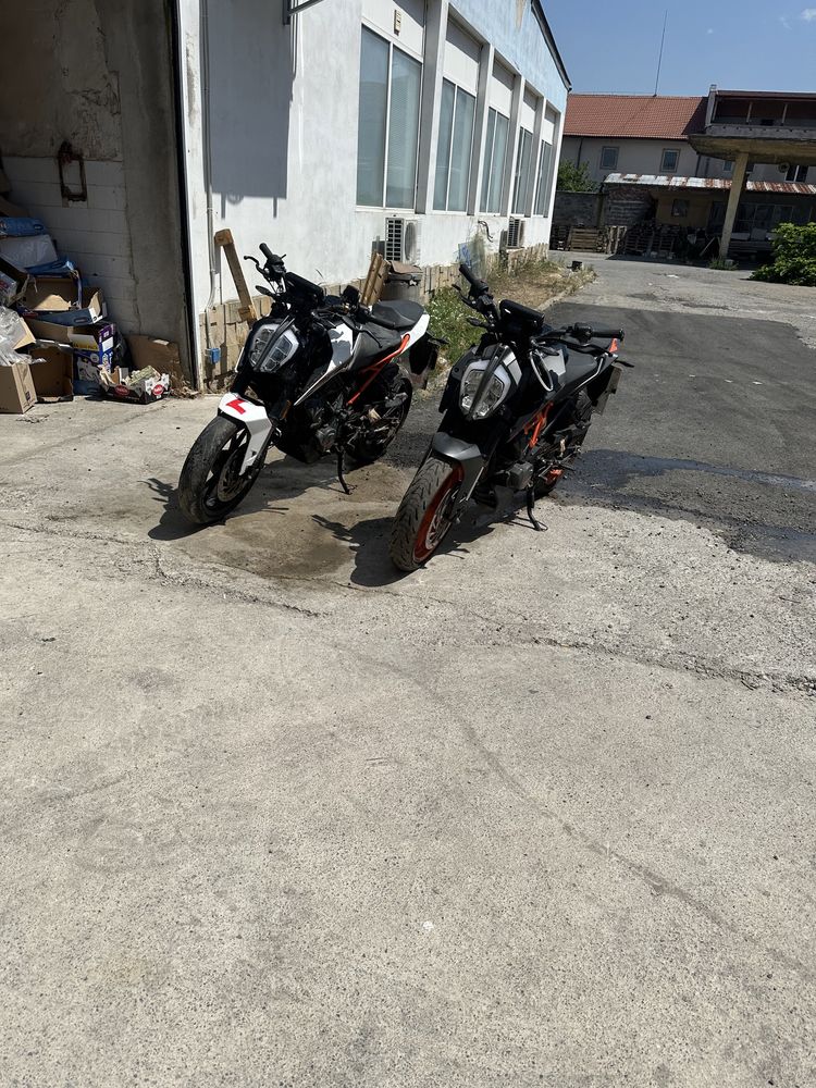 KTM DUKE 125/390 на части