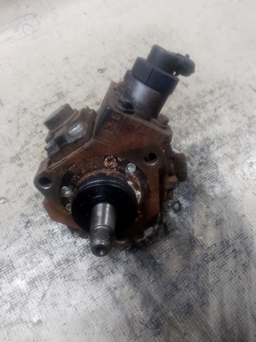 pompa injectie hyundai ix 35 motorina 2012