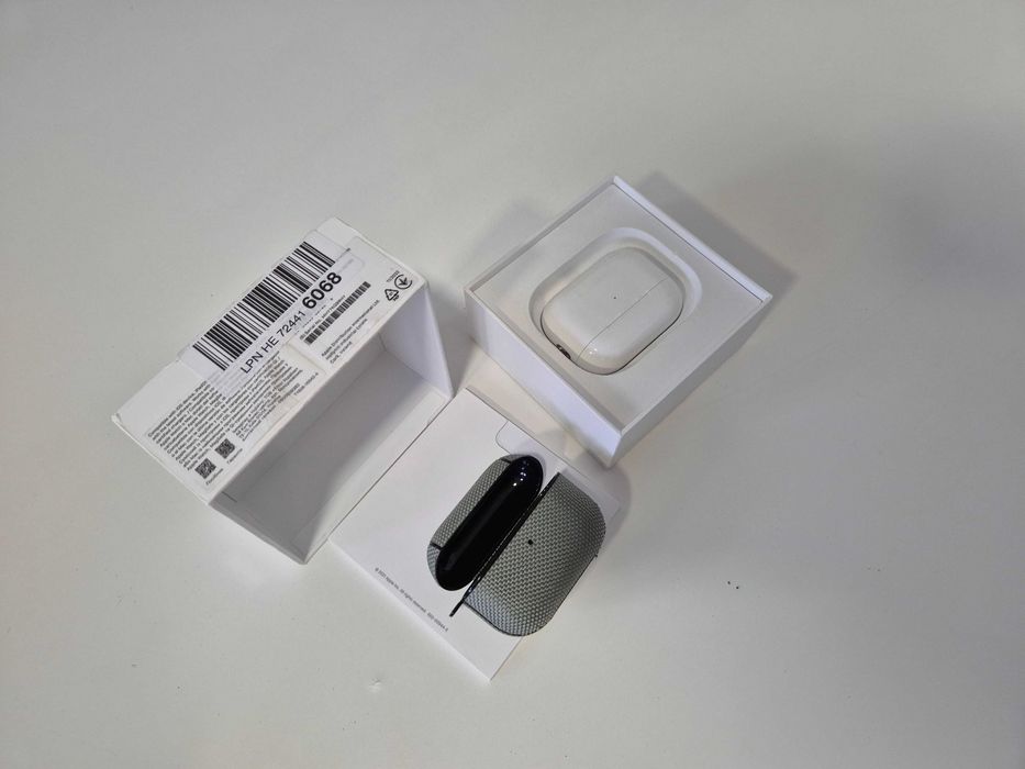 Casti Apple AirPods PRO 2 - Originale, dovada factura si serie.