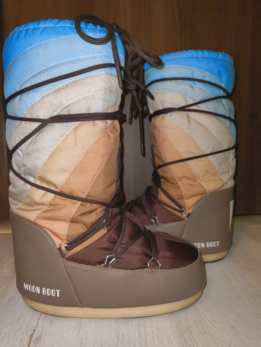Moon Boot lcon rainbow