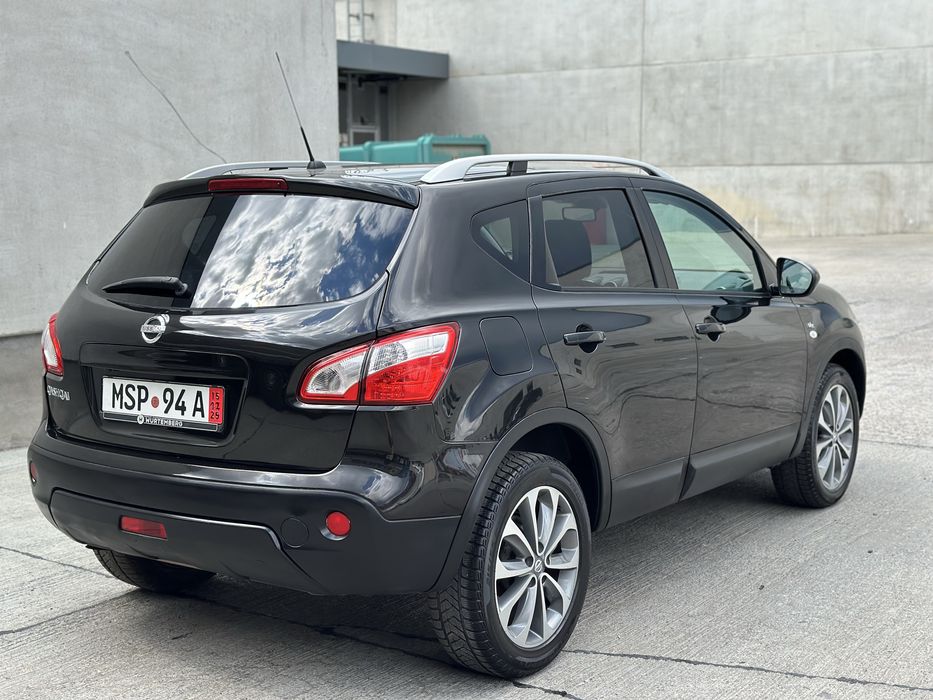 NISSAN Qashqai ~ Automat ~ 4X4 ~ 2.0Diesel ~ Panorama ~ NAVI ~ Camera