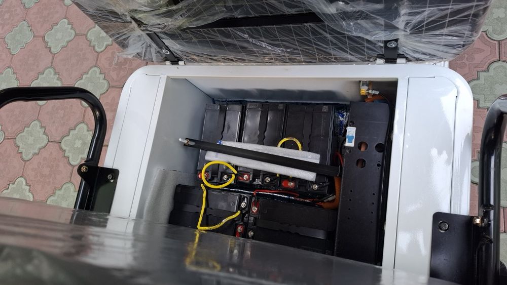 ЭЛЕКТРОГОЛЬФКАР  6 КИШИ лик

 Максимал тезлиги: соатига 50км
Тулик зар