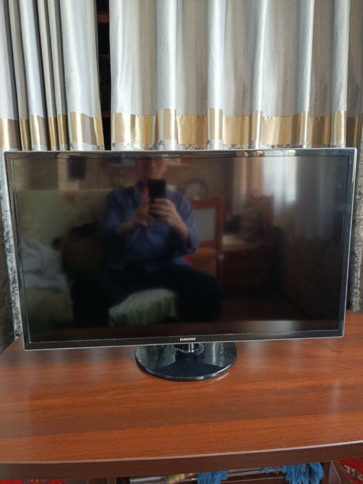 Телевизор Samsung 32