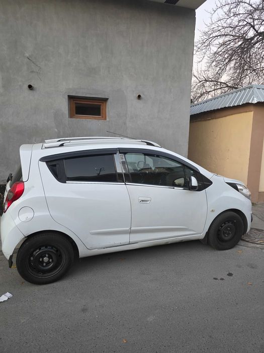 Чевролет Спарк Автомат