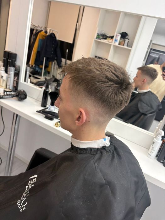 Servicii frizerie Cluj-Napoca