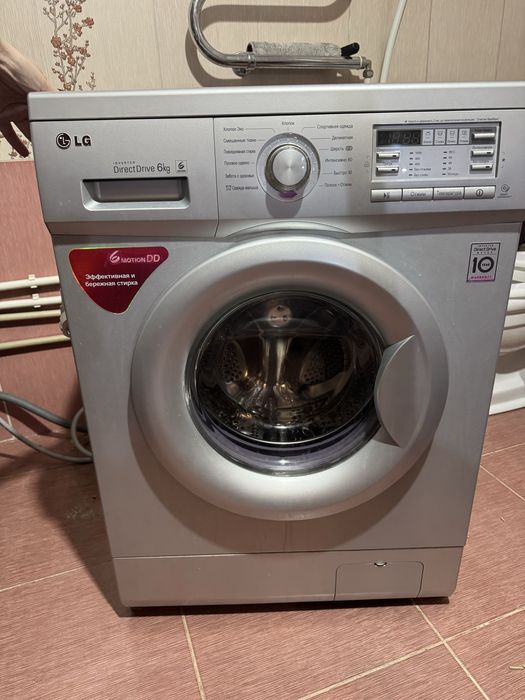 Машинка стиральная автомат
