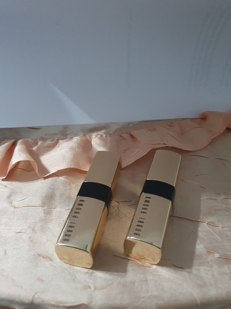 Ruj Bobbi Brown Luxe Lip Color