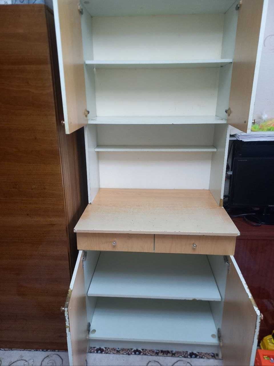 Продам кухонный шкаф б/у