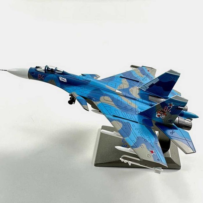 Macheta avion metalica SU-33 Flying Tiger scara 1:100 21 cm