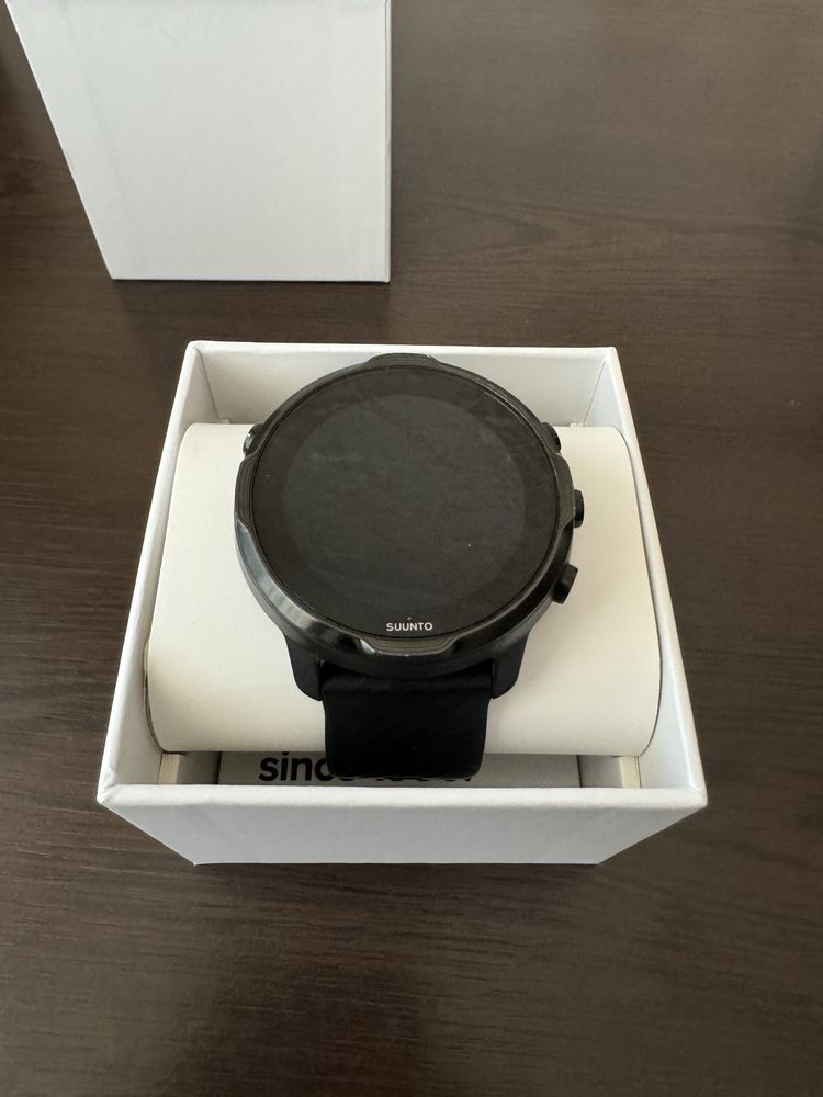 Часовник suunto 7 All black