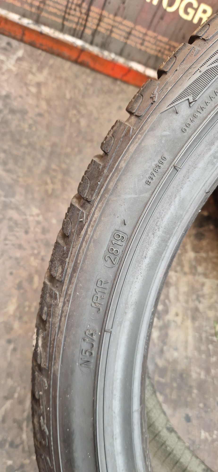 2 Anvelope ca noi Good Year 225 40 R19 M+S