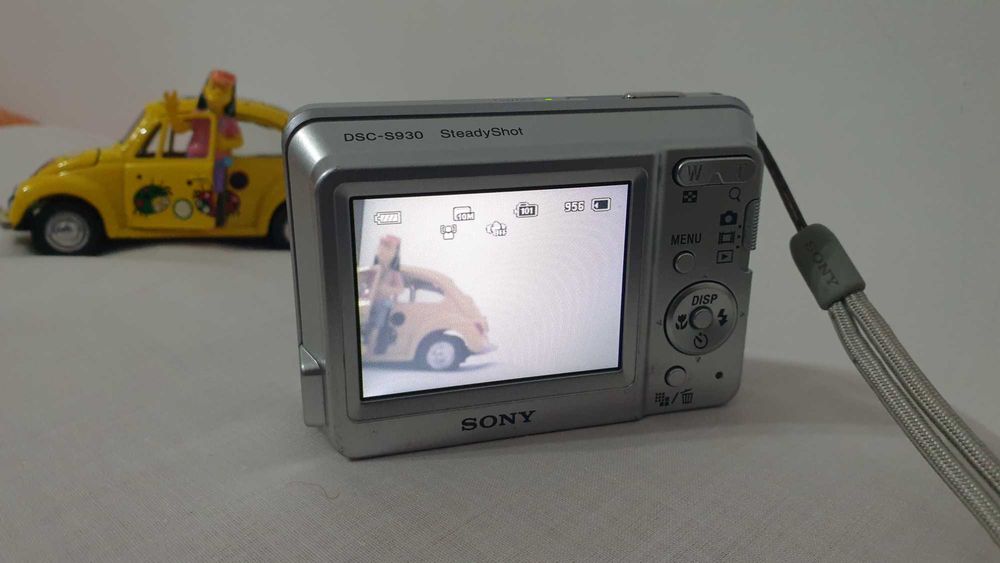 Sony Cyber-shot DSC-S930   10.1 МРх