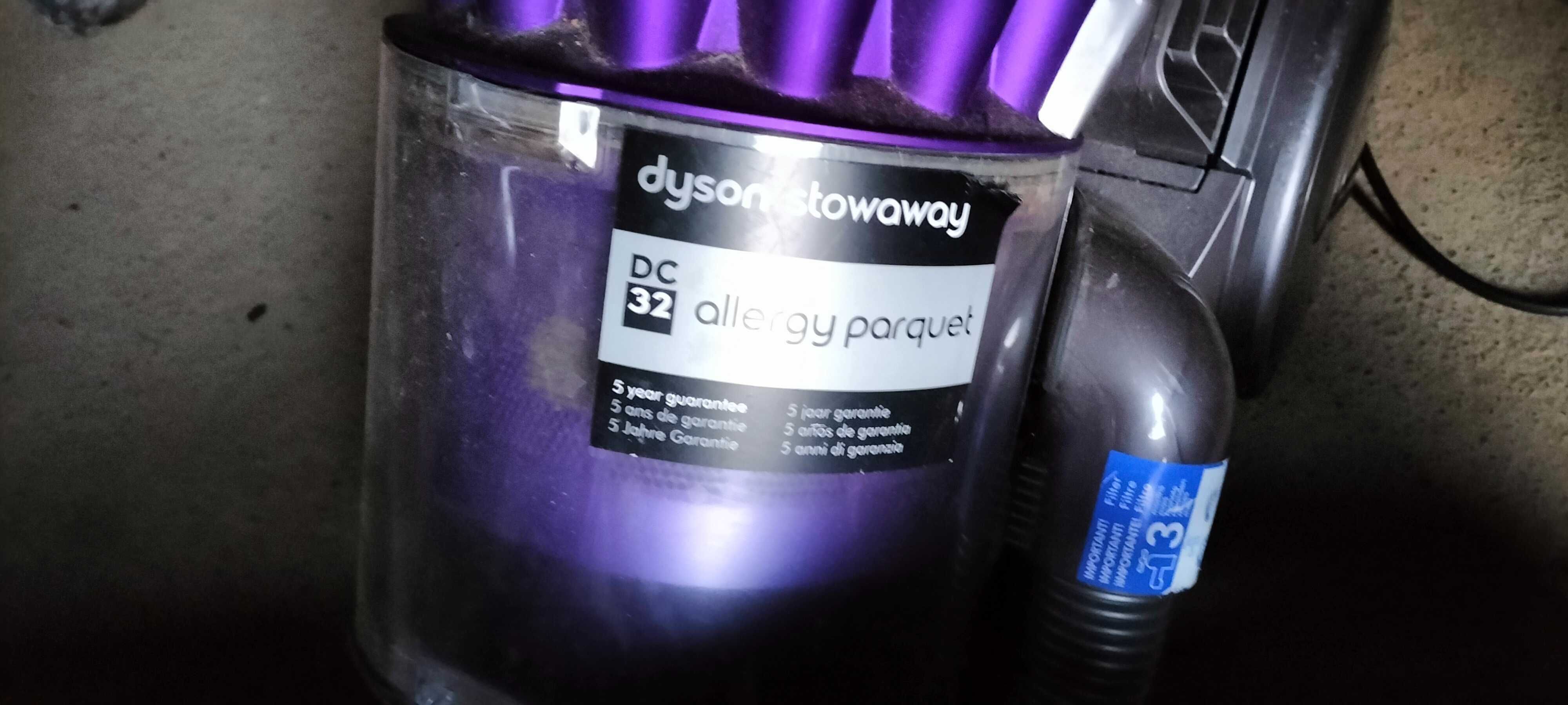 Aspirator Dyson DC 32