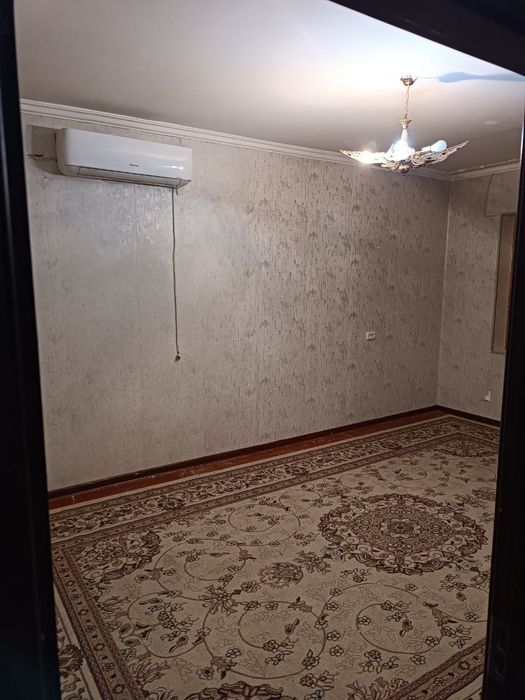 Продается квартира метро Шахристон 77 серия 2 комнатная квартира