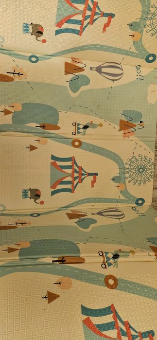 Килимче с две страни