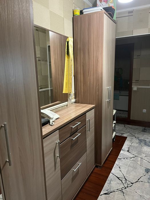 Срочно Продам прихожую