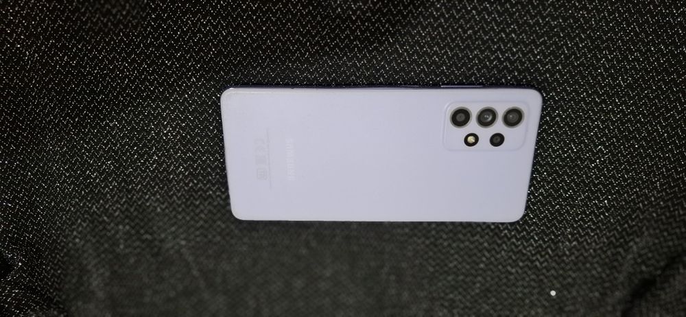 Samsung Galaxy A52