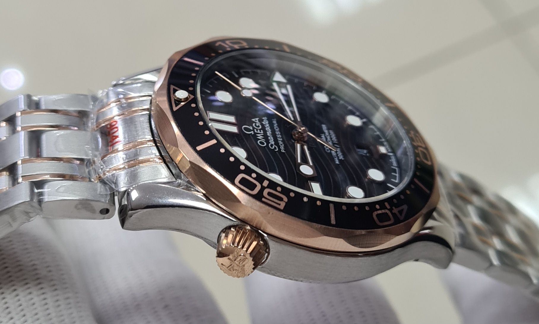 Ceas Omega Seamaster Diver 300m Co‑Axial Master Chronometer 42mm